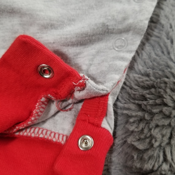 Disney Mickey Mouse Onesie 6M - Picture 3 of 5